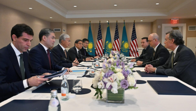 Токаев приветствовал инвестиции John Deere в развитие АПК Казахстана