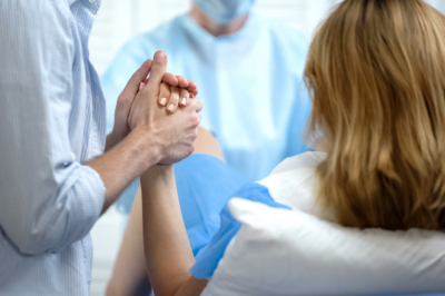 Психолог поделилась способами снизить тревогу перед родами