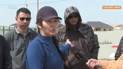 В Кульсары жители говорят, что получили сообщения «112» после прихода большой воды в город
