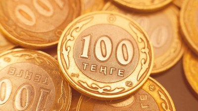 Тенге ослаб на 1,7% на фоне сокращения продаж валюты